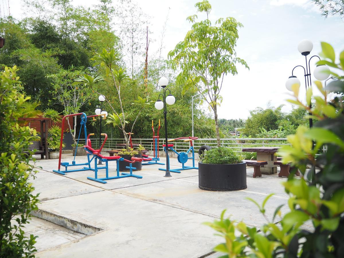 A Nighttime Hostel Krabi Ngoại thất bức ảnh